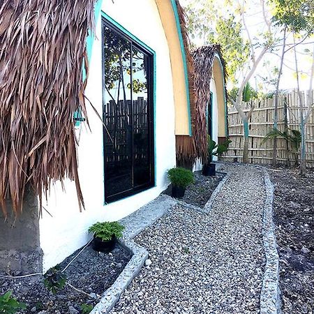 Love Shack Hostel & Cafe Сан-Хуан Екстер'єр фото