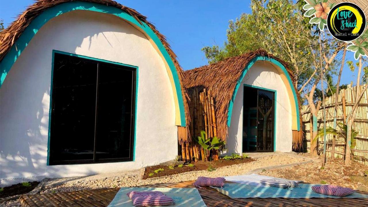 Love Shack Hostel & Cafe Сан-Хуан Екстер'єр фото